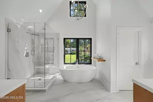8 Somerset Ln, Greenwich, CT 06878 - Photo 18