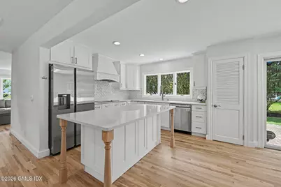 39 Sunshine Avenue, Greenwich, CT 06878 - Photo 8
