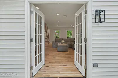 39 Sunshine Avenue, Greenwich, CT 06878 - Photo 4