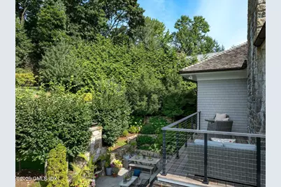 248 Overlook Drive, Greenwich, CT 06830 - Photo 16
