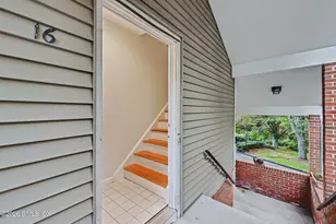 51 Old Kings Hwy, Old Greenwich, CT 06870 - Photo 2