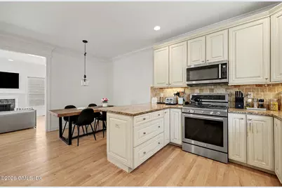 43 Harold Street #A, Greenwich, CT 06807 - Photo 2