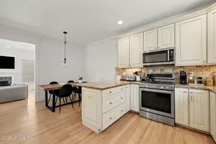 43 Harold St, Greenwich, CT 06807 - Photo 2