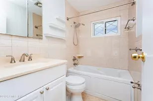 54 Hope St, Stamford, CT 06906 - Photo 14