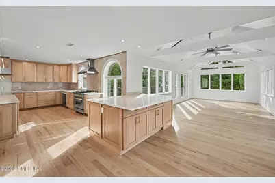 88 Indian Field Road, Greenwich, CT 06830 - Photo 8