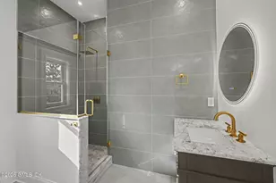 88 Indian Field Rd, Greenwich, CT 06830 - Photo 18