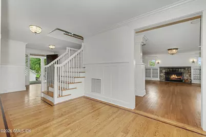 24 Hendrie Drive Extension, Old Greenwich, CT 06870 - Photo 4