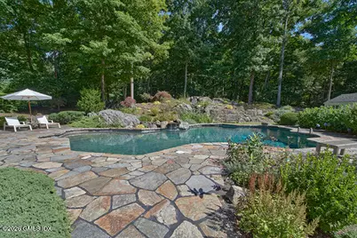 50 Londonderry Drive, Greenwich, CT 06830 - Photo 34