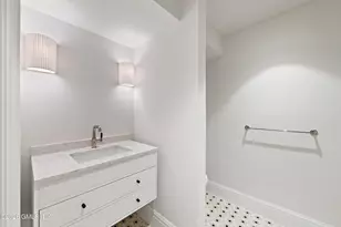 107 Maple Ave, Greenwich, CT 06830 - Photo 40