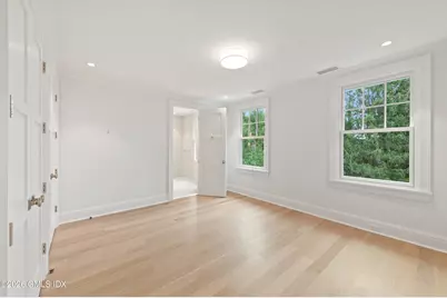 107 Maple Avenue, Greenwich, CT 06830 - Photo 24