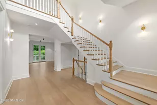 107 Maple Ave, Greenwich, CT 06830 - Photo 2