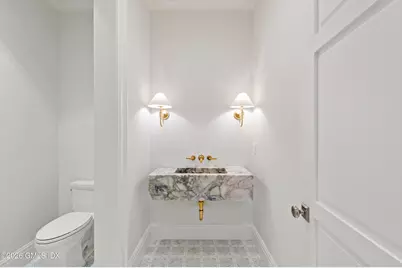 107 Maple Avenue, Greenwich, CT 06830 - Photo 14