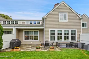 77 Havemeyer Ln, Stamford, CT 06902 - Photo 4