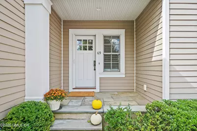 77 Havemeyer Lane #69, Stamford, CT 06902 - Photo 2