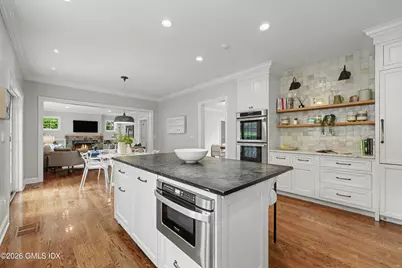 271 Overlook Drive, Greenwich, CT 06830 - Photo 12