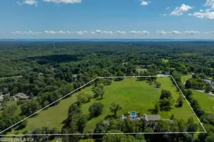 500 Round Hill Rd, Greenwich, CT 06831 - Photo 2