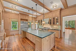 14 Meadow Ln, Greenwich, CT 06831 - Photo 16