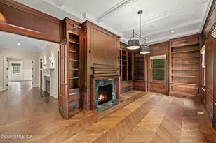 14 Meadow Ln, Greenwich, CT 06831 - Photo 10