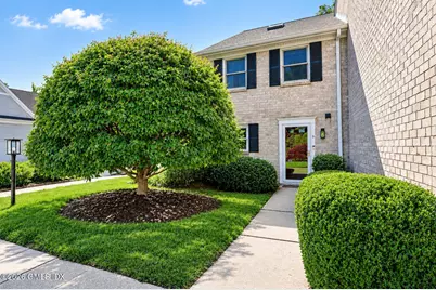 25 Indian Harbor Drive #3, Greenwich, CT 06830 - Photo 1