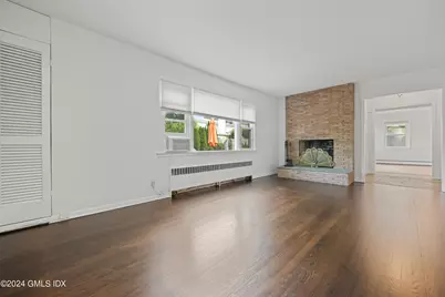 12 Rockland Place, Greenwich, CT 06831 - Photo 4