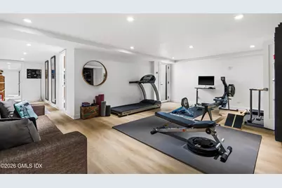 10 Parsonage Lane, Greenwich, CT 06830 - Photo 22