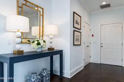 633 Steamboat Road #4, Greenwich, CT 06830 - Photo 2