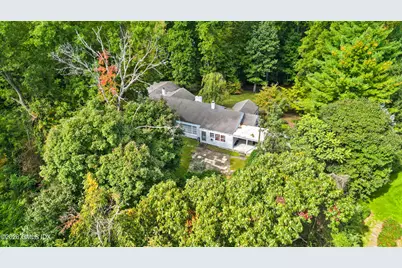 7 Flower Lane, Greenwich, CT 06831 - Photo 1