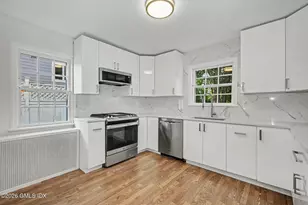 67 Benjamin St, Old Greenwich, CT 06870 - Photo 10