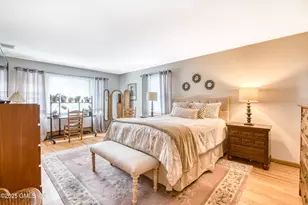 167 Henry St, Greenwich, CT 06830 - Photo 18