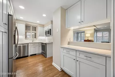 15 Lafayette Court #1F, Greenwich, CT 06830 - Photo 12