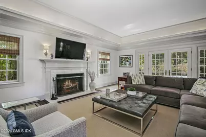 49 Grosset Road, Greenwich, CT 06878 - Photo 6