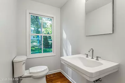 201 Shore Road, Greenwich, CT 06830 - Photo 18