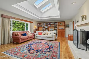 81 S Stonehedge Dr, Greenwich, CT 06831 - Photo 2