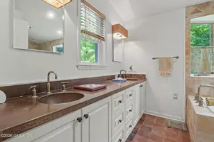 81 S Stonehedge Dr, Greenwich, CT 06831 - Photo 10