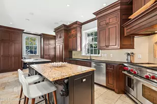 253 Shore Rd, Greenwich, CT 06830 - Photo 14