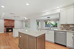 27 Sachem Ln, Greenwich, CT 06830 - Photo 14