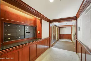 1 Milbank Ave, Greenwich, CT 06830 - Photo 4