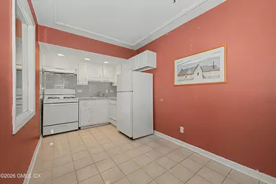 52 Lafayette Place #2B, Greenwich, CT 06830 - Photo 8