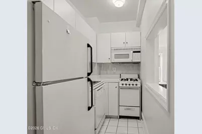 25 W Elm Street #APT 21, Greenwich, CT 06830 - Photo 10