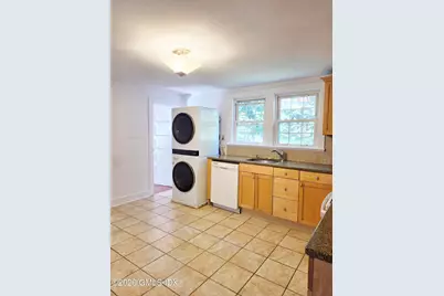 32 Fox Lane #B, Greenwich, CT 06830 - Photo 4