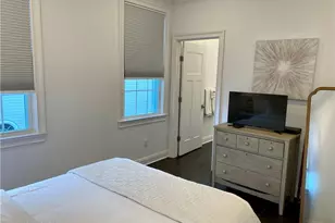 84 E Putnam Ave, Greenwich, CT 06807 - Photo 10
