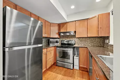 1465 E Putnam Avenue #510, Old Greenwich, CT 06870 - Photo 8