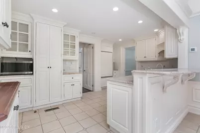 47 Winthrop Drive, Greenwich, CT 06878 - Photo 12