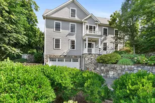 551 River Rd, Greenwich, CT 06807 - Photo 1