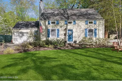 165 Woodbury Avenue, Stamford, CT 06907 - Photo 1