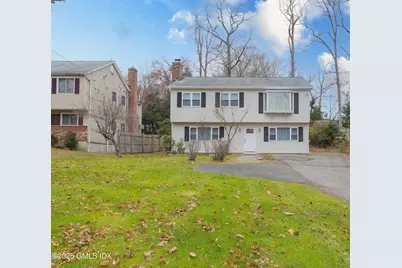 20 Chestnut Street, Greenwich, CT 06807 - Photo 1