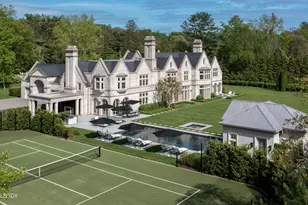 11 Round Hill Club Rd, Greenwich, CT 06831 - Photo 1