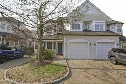 147 Holly Hill Lane #7, Greenwich, CT 06830 - Photo 1