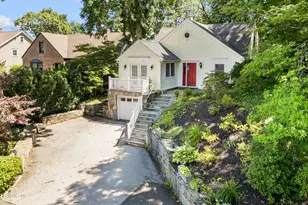 15 Ridge Rd, Greenwich, CT 06807 - Photo 1