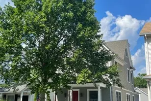 39 Sherwood Pl, Greenwich, CT 06830 - Photo 1
